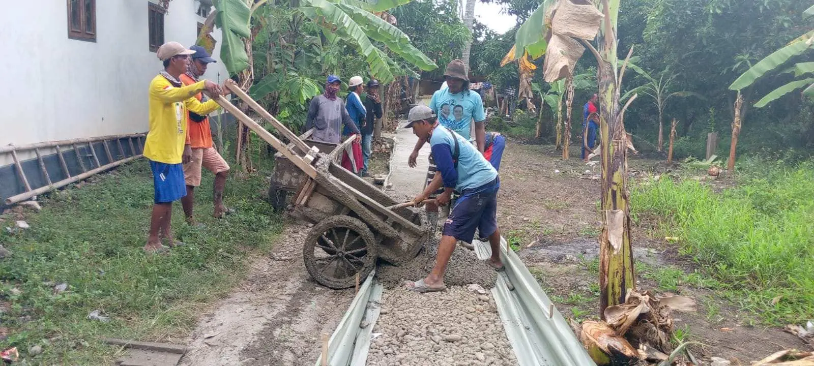 Pelaksanaan Rehab Cor Beton Desa Arahan Lor Indramayu Utamakan Pekerja Warga Setempat, Hasil Sangat Memuaskan